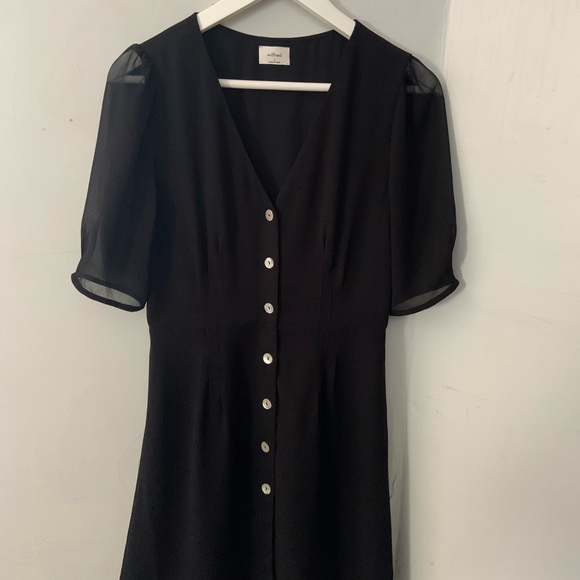 Black button front dress - Picture 1 of 2